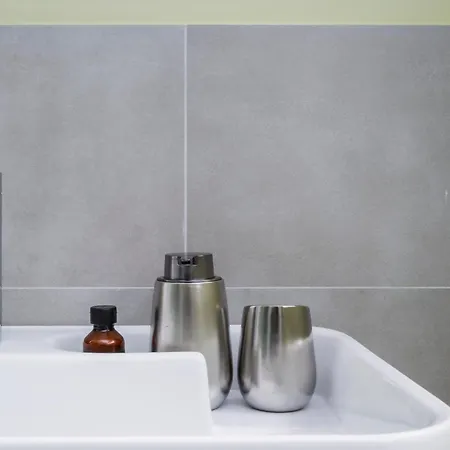 Palazzo Piazza Cavour-zen62 *