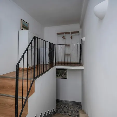 Palazzo Piazza Cavour-zen62