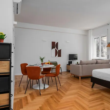 Palazzo Piazza Cavour-zen62 Appartement *